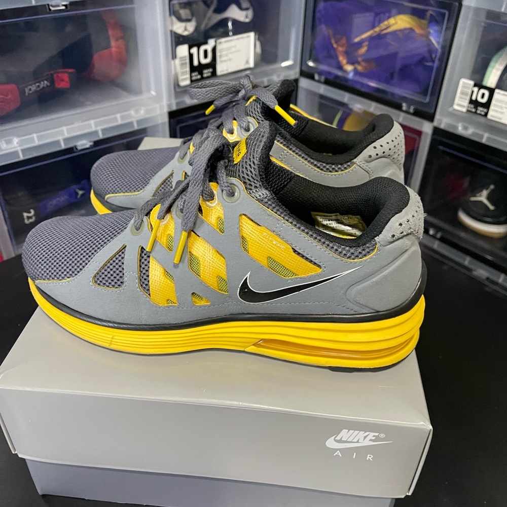 Nike samples